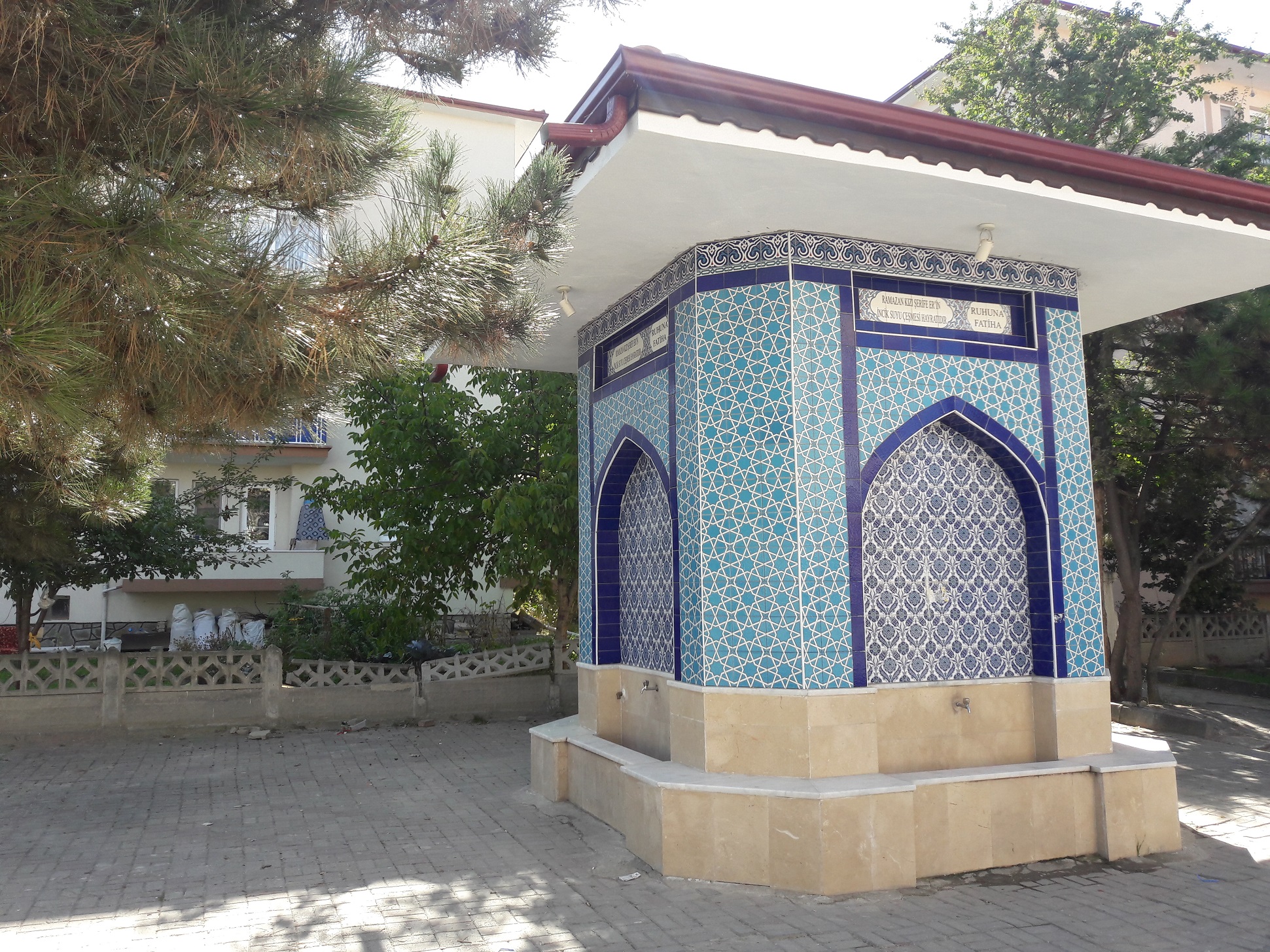 Çinili Çeşme-12